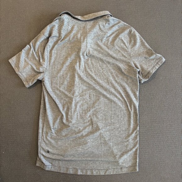 Lululemon Evolution Short-Sleeve Polo Shirt, Heathered Black (Men L) - Picture 3 of 4